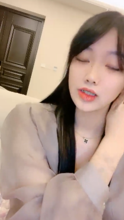 一字马热舞+诺宝无敌+542g合集