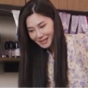 某传媒最新上映 MDWP0003 感觉来了理发厅[1V/442M][百度云]