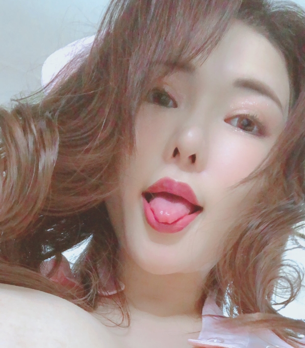冲田杏梨onlyfans2021年前合集[多V+多人游+17G][百度盘]