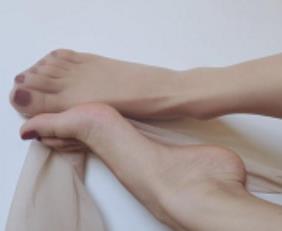 推特(萌兰酱)汉服肚兜足技合集