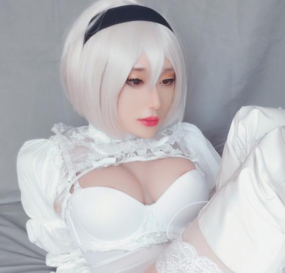 OnlyFans喜欢COS的TS十月的小哀合集+19v+–+8.3G