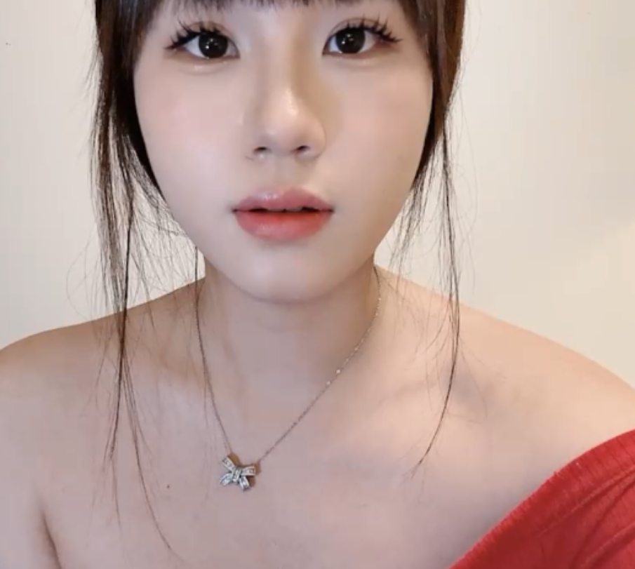 uimybaby全网独发10v+8.59g视频源码臻享,百度盘限时免费,个人收藏精挑细选