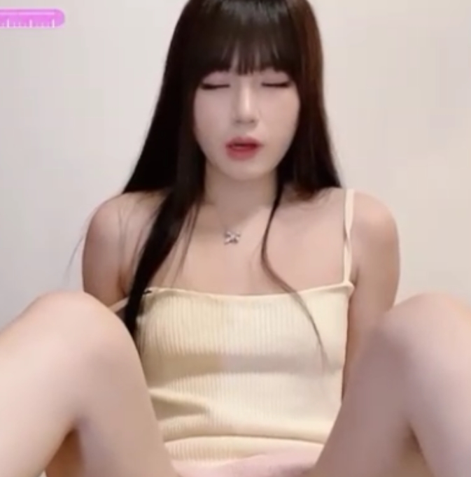 uimybaby全网独发10v+8.59g视频源码臻享,百度盘限时免费,个人收藏精挑细选