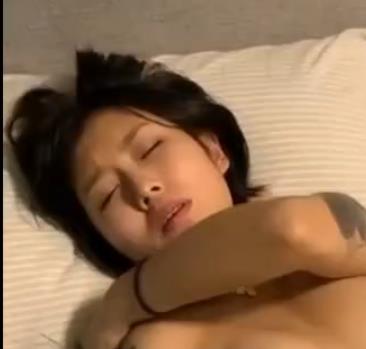 抖音网红王大炮电钻视频：神秘女神妹子的39M粉丝之谜