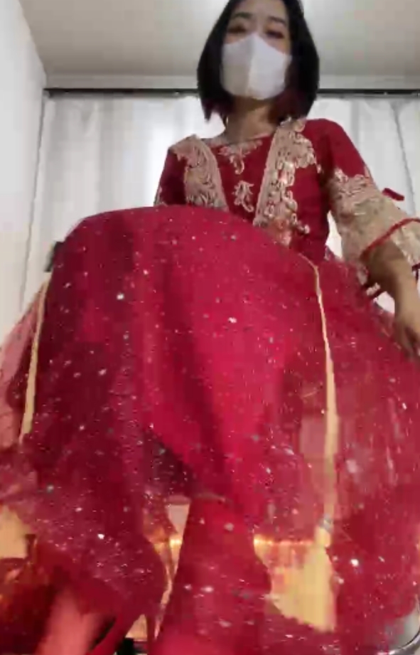 百度盘限定！套路直播女主合集，每人一部，120v/70g视频尽收眼底