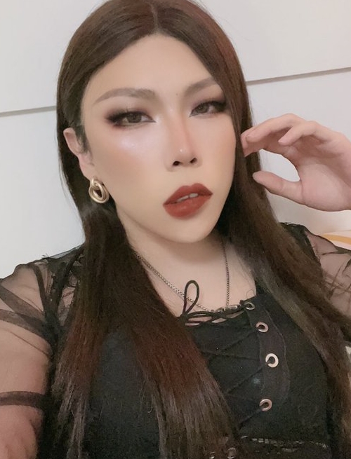 度、ED2K等平台上找到，还可以按需下，随时随地观看。想要一睹3.15g主播的风采，不妨来收藏他的视频，尝遍各地优质T边缘，感受美食和旅行的魅力！