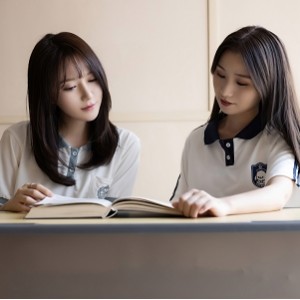 鱼子酱闺蜜私拍视频：真挚友谊的见证，4个版本13.4克，百度ED2K搜索