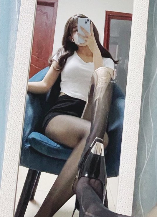 拔。尽情享受福利姬带来的身材诱惑和剧情表演,感受她的胡言乱语和放飞自我的魅力。这个视频大合集绝对是桃子迷和御姐控的不可错过的福利!