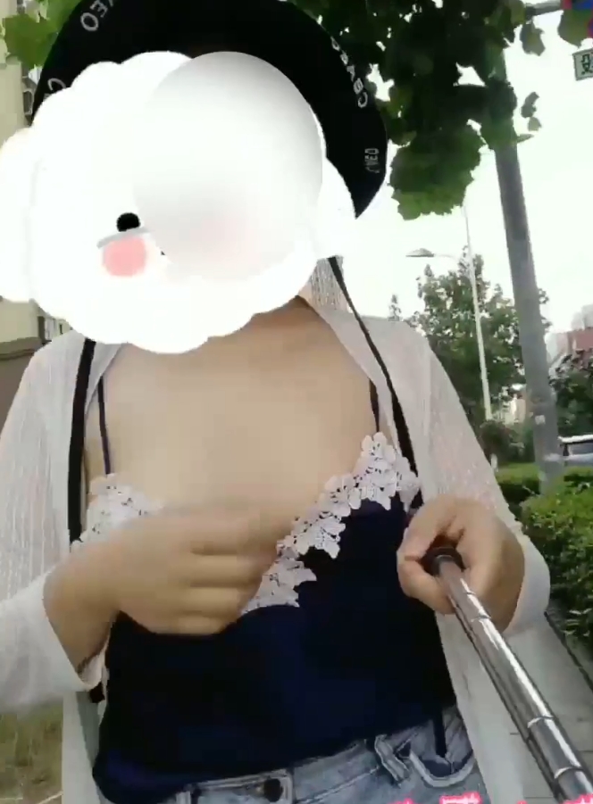 超大胆!博主性感小猫咪勾引老头乐122.91G资源震撼上线!