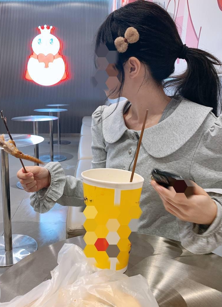 温馨家庭：海角剧情，12v2.78g，128次收藏，百度&ED2K