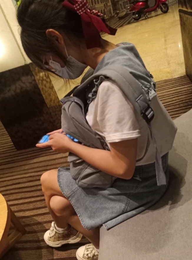 LovELolita7指教小狗补:53v70g视频教你如何训练可爱的小狗