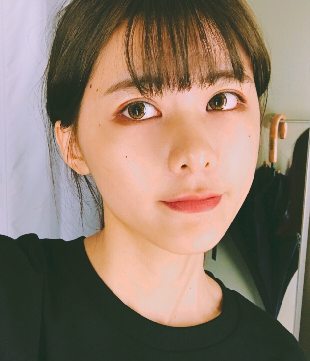 绝版91套合集!眼酱大魔王w神秘魅力无限,护士COS惊艳绝伦,小脚完美无瑕,让人回味无穷!抓紧下载珍藏吧!