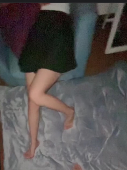 独家91富二代ee合集，70个视频28.5G大容量百度盘