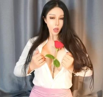 田冰冰新作：带刺的玫瑰