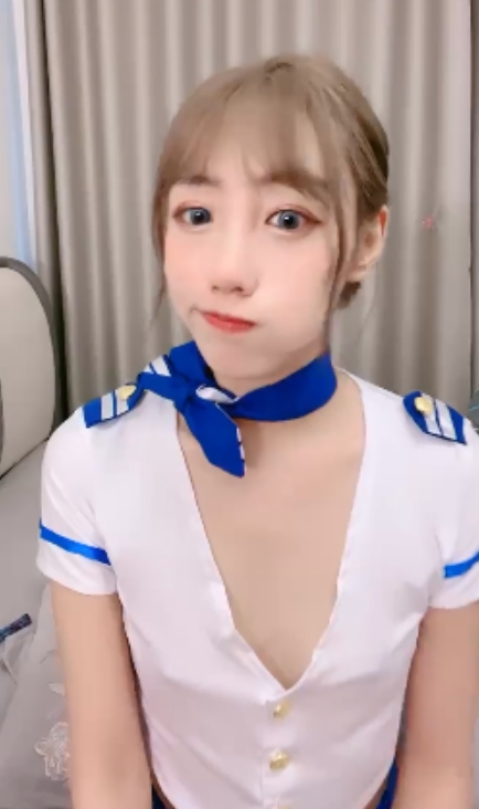 国服少女小怡：50v32.9g视频收藏竿娆百度、ED2K热门反差女友