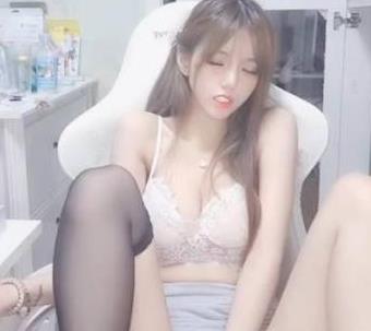 墨染:半糖颜值主播,社保视频粉丝必备,56个视频3.6G,COS打粑粑作品,纤吓材颜值