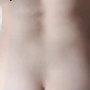 女友们的闺蜜自拍视频曝光！1V-132M-时长8分33秒！女主神秘身材惊艳，声音动人！快来下载观看！