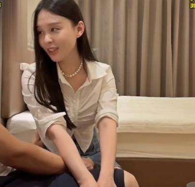 探花大神和一线天的激烈战斗《大熊哥》