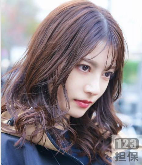 岛国系风搔女神《Kaede+Karen》