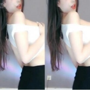 斗鱼人气主播（苏樱）直播回放合集