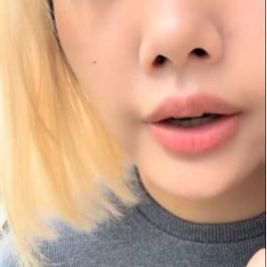 户外密码房表演：瘦不下来的欢小姐与奇怪玩具的奇幻之旅