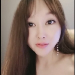 火热舞姬6柒：天然大罩杯E杯抖馒头热舞合集，视频大小91.36G