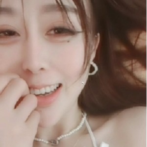 虎牙网红1V1视频课程：大罩杯绵绵LuoLiao1V60百度盘