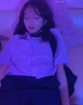 御姐美女不见星空，91平台网红主播高清大合集，气质尤物狗链喵喵女仆瑜伽女神白睡衣护士猫耳，红酒不省人事惊喜连连