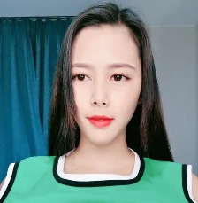 C级球衣穿上风情万种妹，揉揉抠动，蒙面哥1V+四人游，1.01GB百度盘下载。