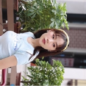 美女短裙丝袜长腿秀视频百度云分享