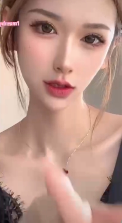 抖音风红框挑战合集,43个视频加8特别视频,小东西y主播,新的挑战解压后缀