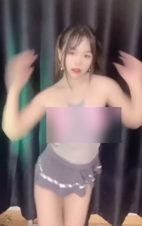 自行打包露脸抖音风反差婊第7弹:放飞自我热舞长视频福利姬口罩