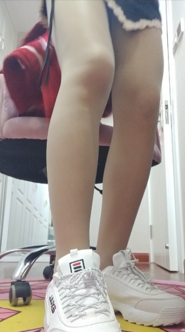 丝足倩倩女王私人订制剧情6分钟5段视频3.66G长期有效，失效不补