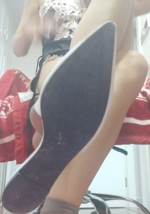 丝足倩倩女王私人订制剧情6分钟5段视频3.66G长期有效，失效不补