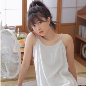 日系美女小爱同学自编自导自演剧情作品，2.84G视频大小，网红身材黄金比例大长腿人偶娃娃演绎功底