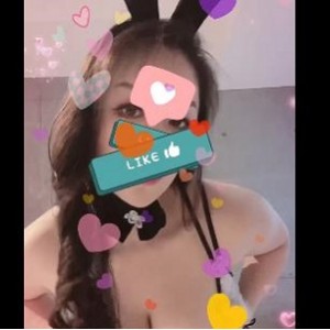 OnlyFans风韵犹存的巨R胖臀白皙熟女-yoshika100V3.6G私拍资源