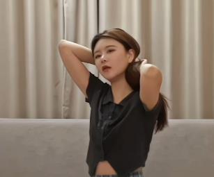 大熊探花清纯甜美兼职学生妹超清3K原版自拍35分钟N头好大很瘦很黑很大乌乌的声音不错后R看头麻了后R拉手用嘴打桩