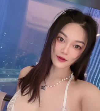 90V高颜值小姐姐短视频-4.3G-露脸身材白嫩私拍