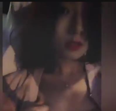 网红小姐姐视频资源合集，抖音风格，漏点揭秘！