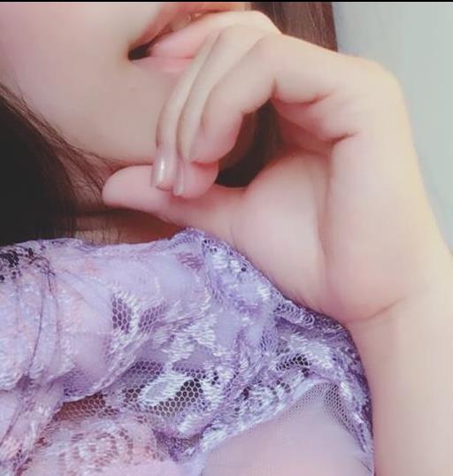 抖M小艾老师：女神摧残身体玩具自我安慰视频402MB