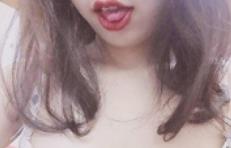 江疏影资源合集：软软妹子欧美风格，嘴巴舌头前车大灯，绅士收费视图