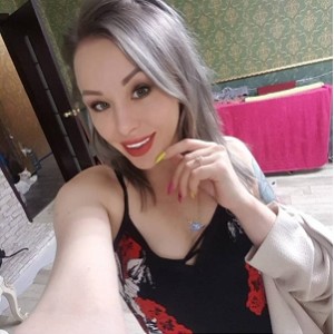 MissAlice欧美小姐姐私拍资源：人体涂鸦艺术，200m视频大放送！