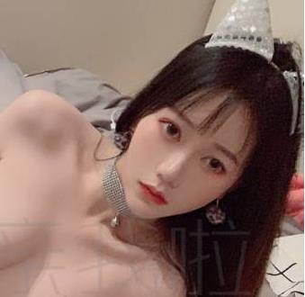 魔法秋秋：日本女星身材颜值双担当，自媒体公司培养00后萌萌哒