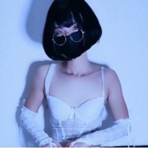 P站网红TSJinWanXuan1999资源高产口味重拳打肛特大号玩具92V4.4G