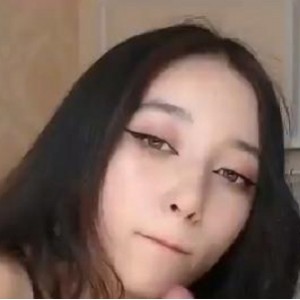 全露脸美女用嘴合集，岛国、韩国、俄罗斯视频，观看下载