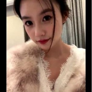 女神小雨儿自拍时长3小时视频素颜颜值化妆教程下载观看