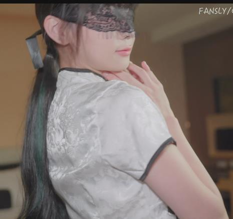 清纯小L莉DemiFairy合集:11个视频超3.2G,旗袍露脸,身材车灯,颜S用嘴,下载观看