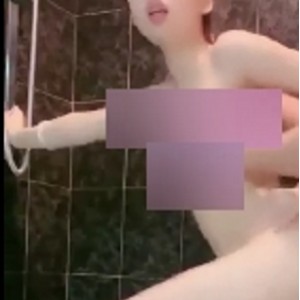 妹子直播小合集1，16V+8772M，百度盘存放，精致脸庞引人猜想