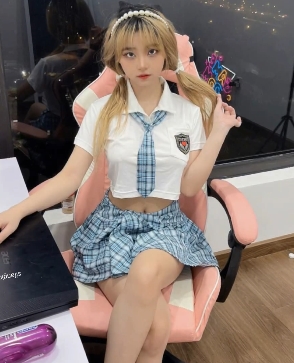 linhi_cute/yuumeilyn付费女神视频合集，77个视频总大小7.14G，每个视频都有封面预览图，快速定位下载方式