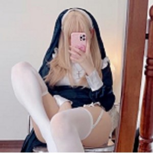 微博网红妹子小蔡头资源下载(1V，1.4G)